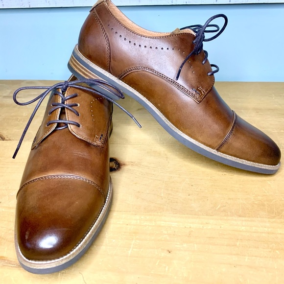 Florsheim Other - NWT & Box Florsheim Uptown Comfortech Cap Ox shoes